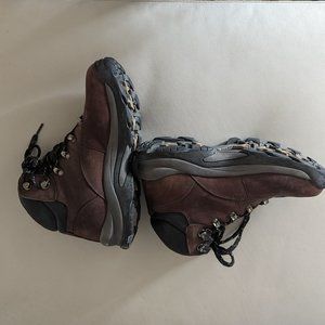 Hi-Tec Hiking boot